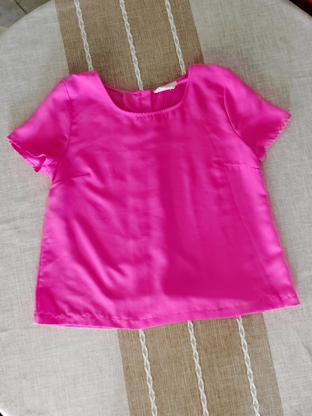 Sweet Wanderer Hot Pink Satin Short Sleeve Blouse